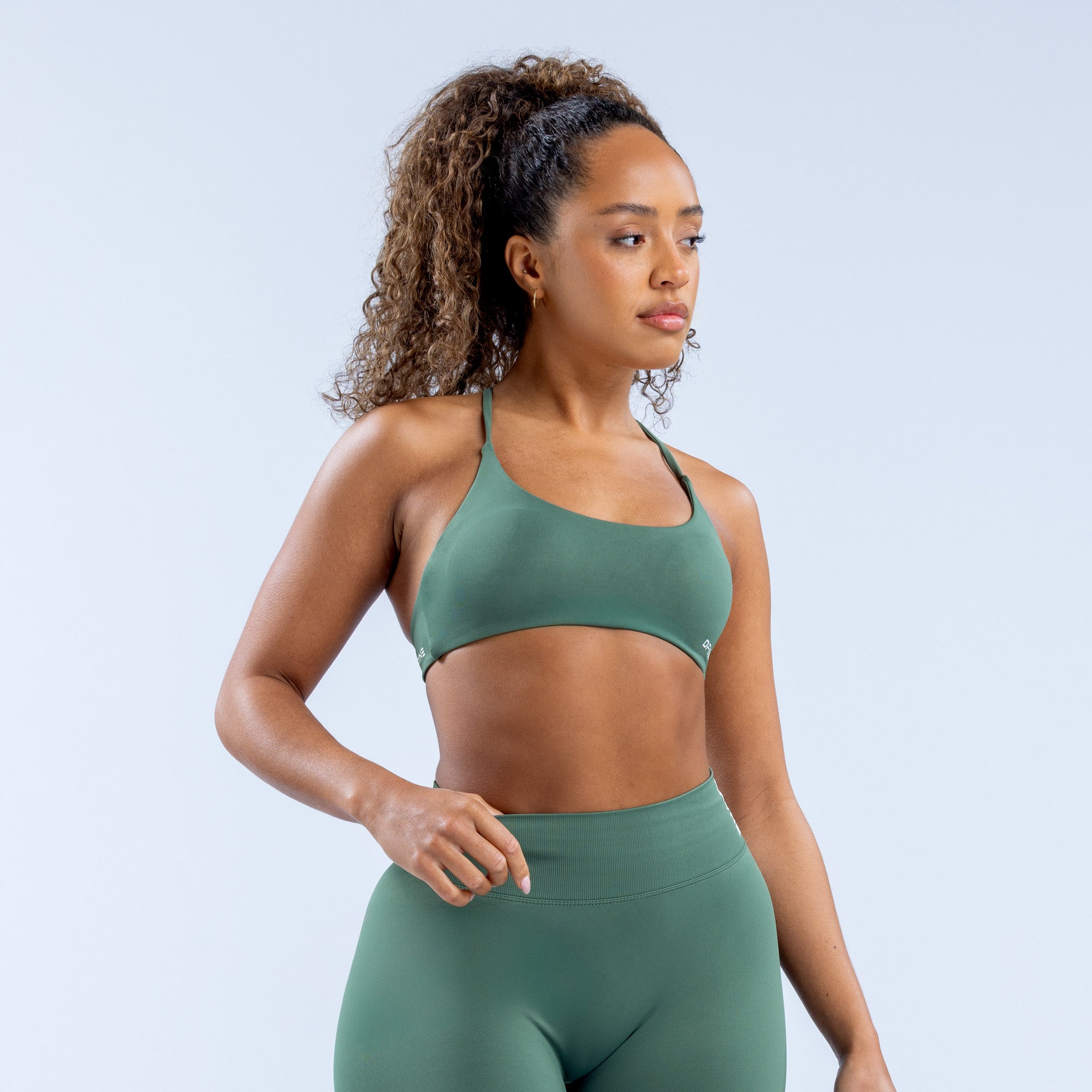 DFYNE Dynamic Twist Back Sport Melltartó Női Zöld | 75026-HYZF