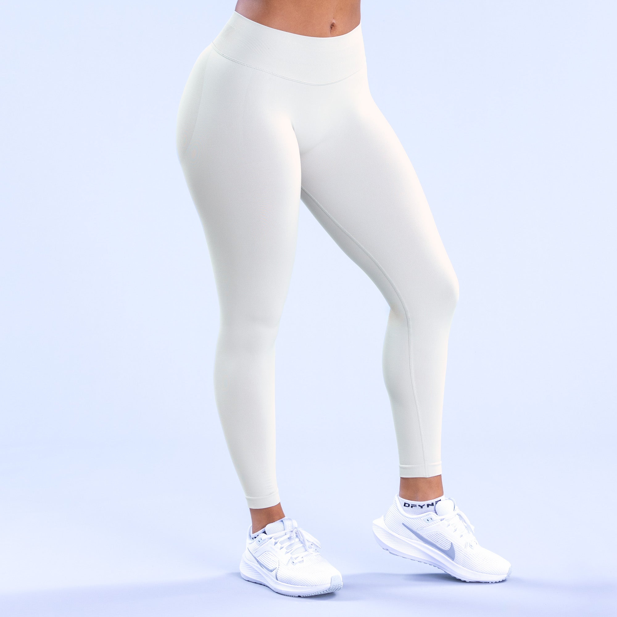 DFYNE Impact Leggings Női Fehér | 76318-XASD