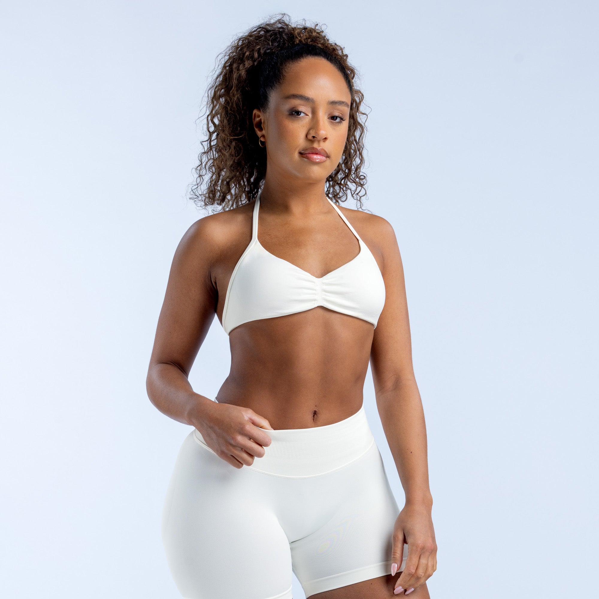 DFYNE Impact Strappy Sport Melltartó Női Fehér | 18652-XRMU