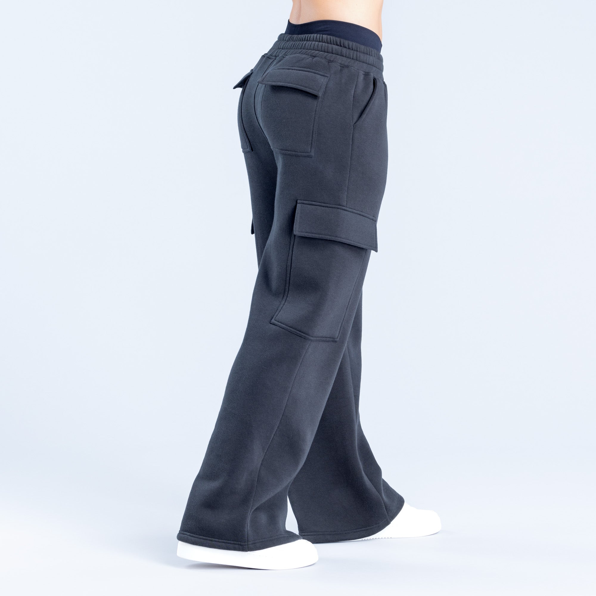 DFYNE Lanyi Edit Wide Leg Cargo Jogger Nadrág Női Fekete | 58372-GHDW