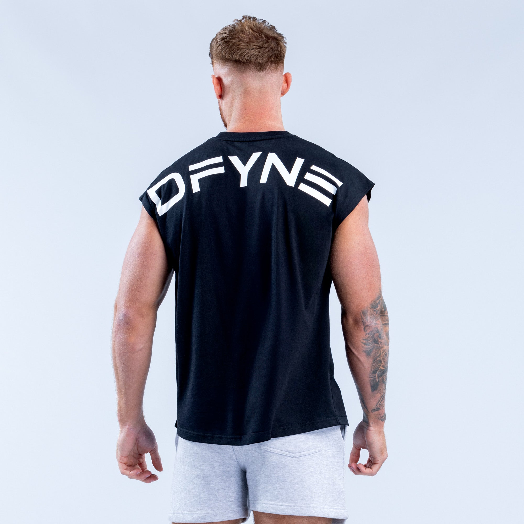DFYNE Signature Trikó Férfi Fekete | 96521-APSL