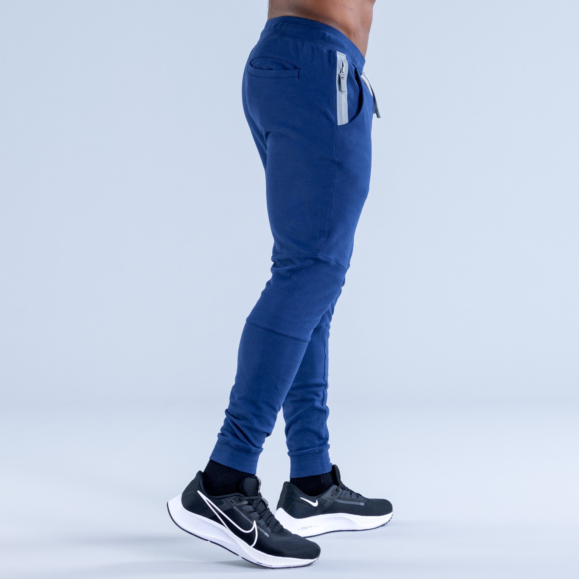 DFYNE Stealth Tapered Jogger Nadrág Férfi Kék | 41823-BKWN