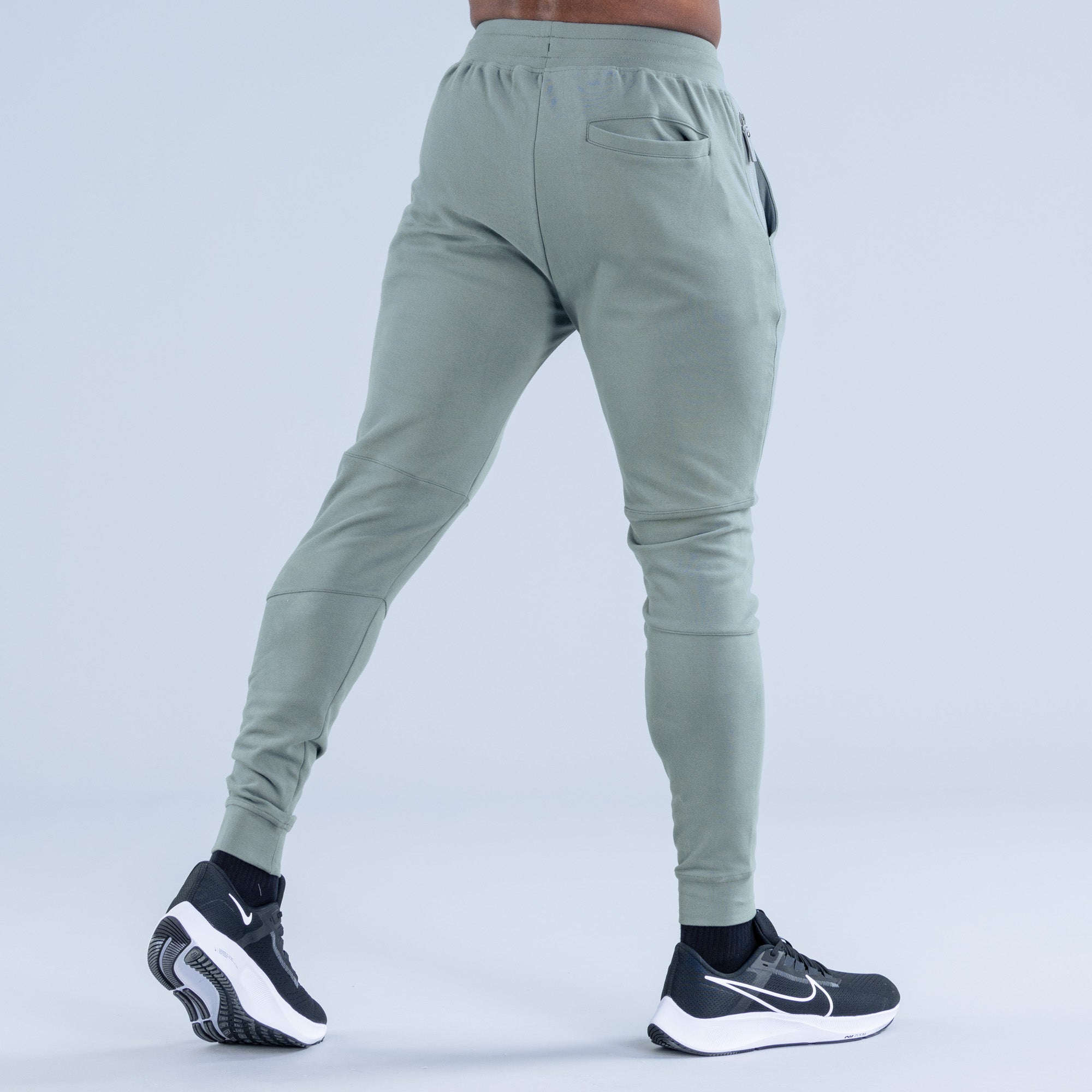 DFYNE Stealth Tapered Jogger Nadrág Férfi Olivazöld | 59432-FGIE