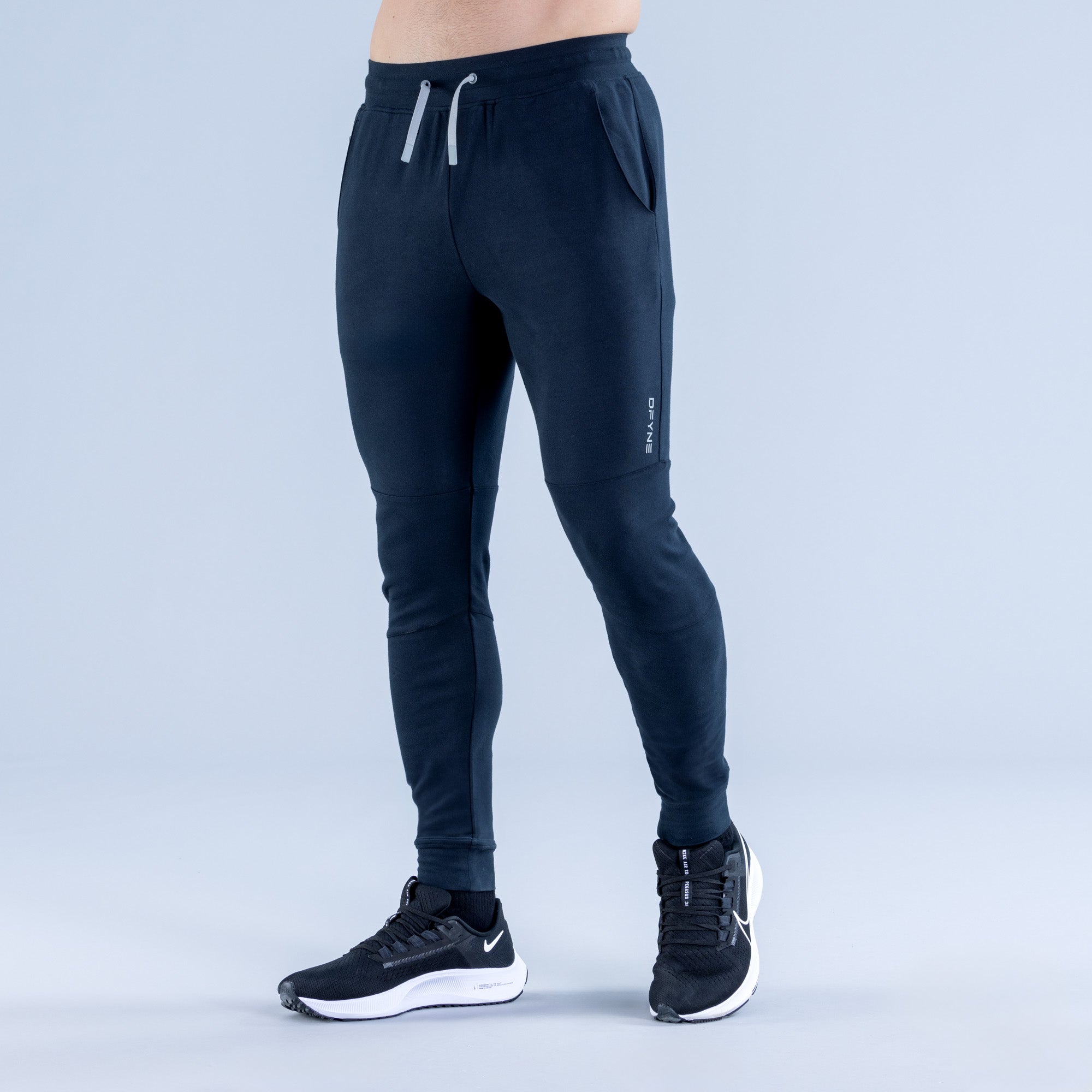 DFYNE Stealth Tapered Jogger Nadrág Férfi Fekete | 27493-NSPX